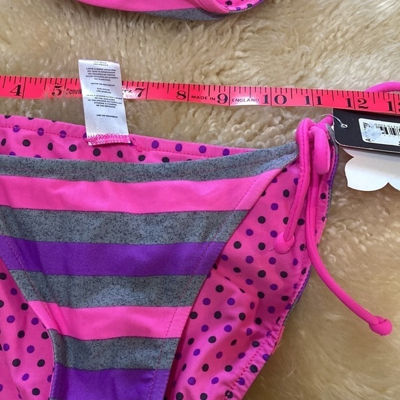 Bikini bottoms size medium reversible - Picture 6 of 6